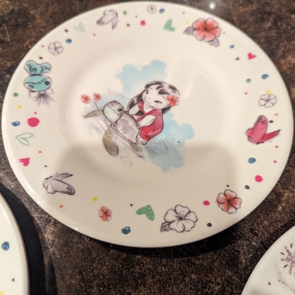 Set of 4 Disney Animator's collection melamine plates - Picture 2 of 13